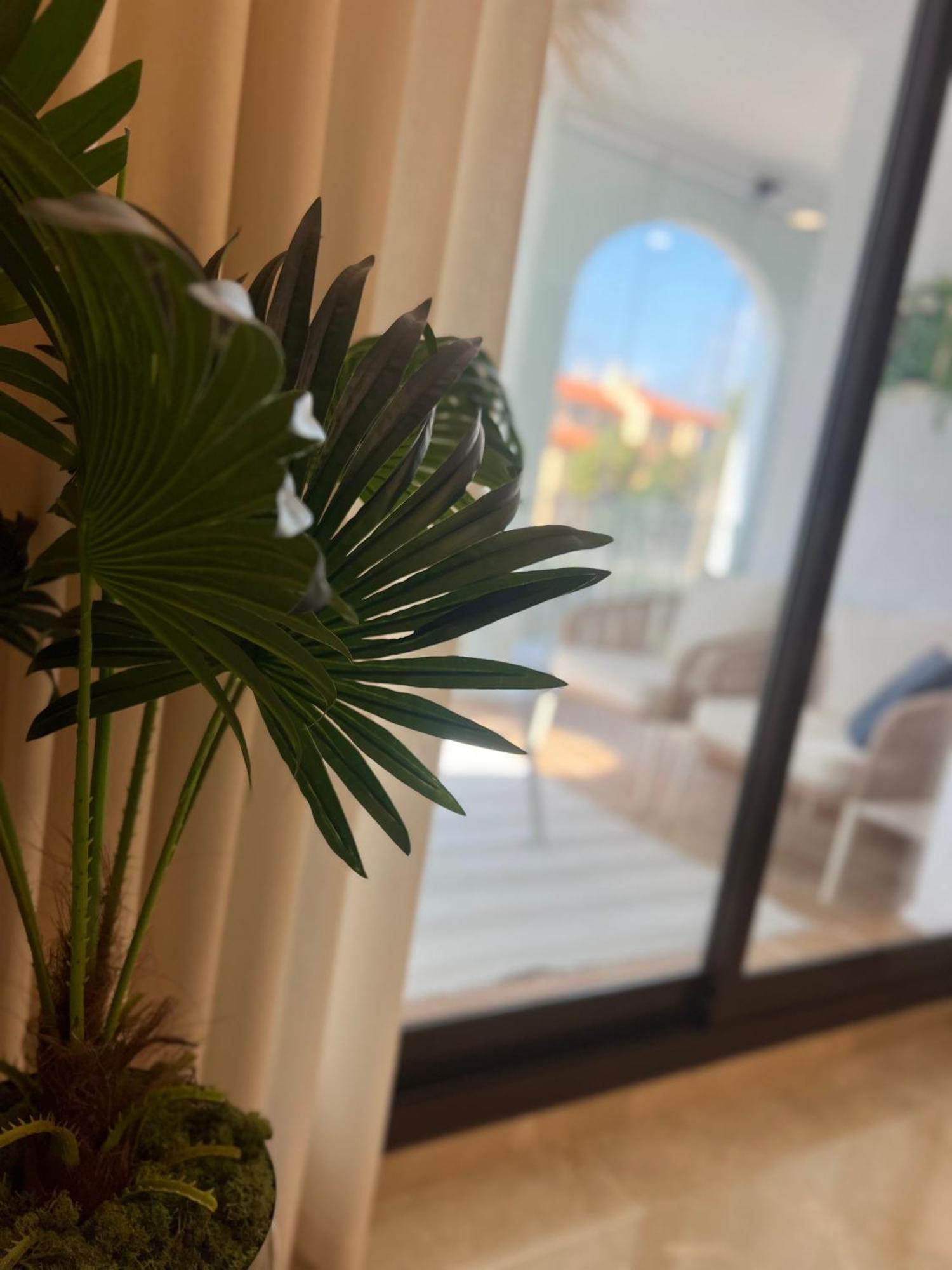 Puerto De La Duquesa Apartment มานิลบา ภายนอก รูปภาพ