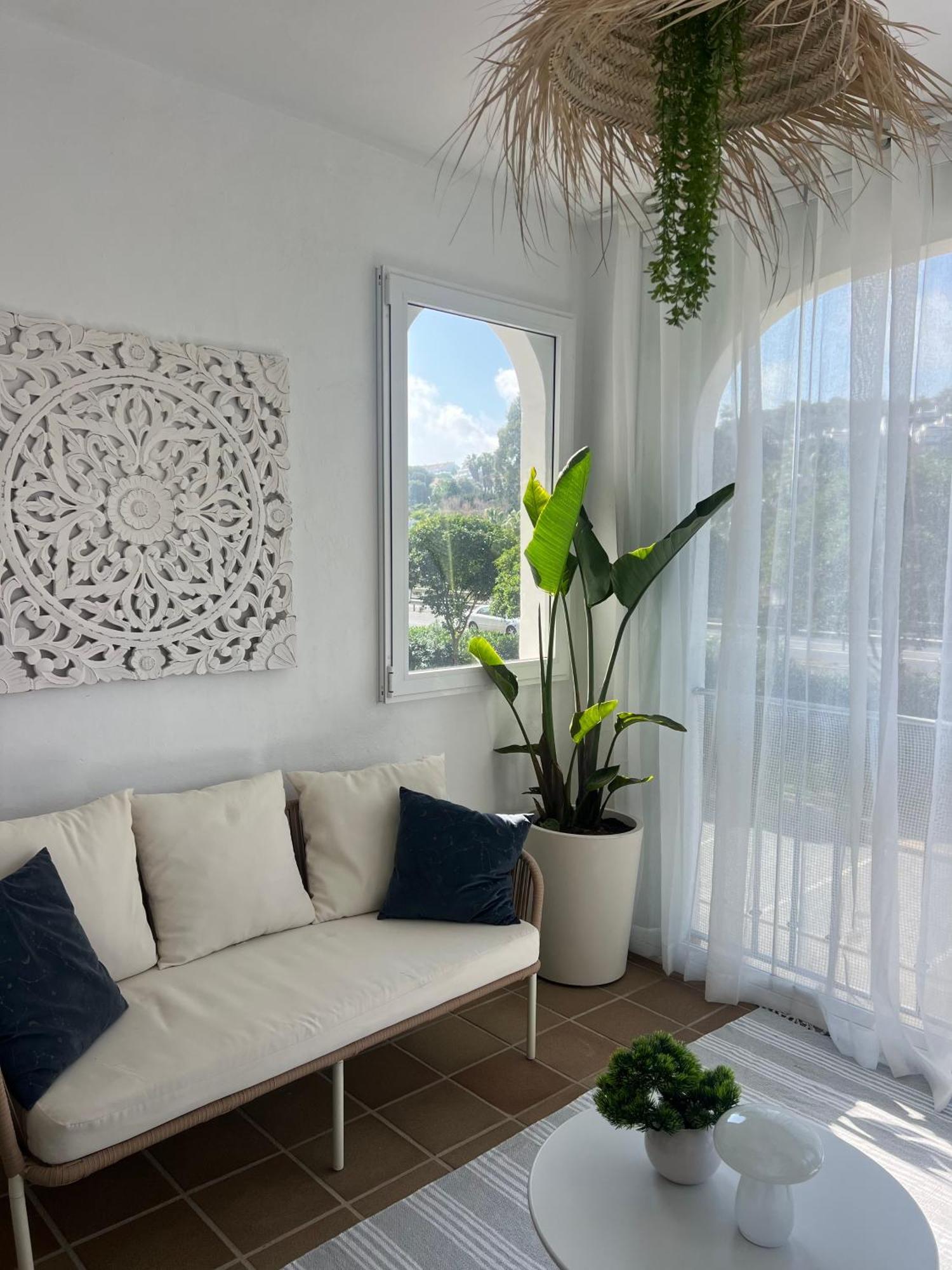 Puerto De La Duquesa Apartment มานิลบา ภายนอก รูปภาพ